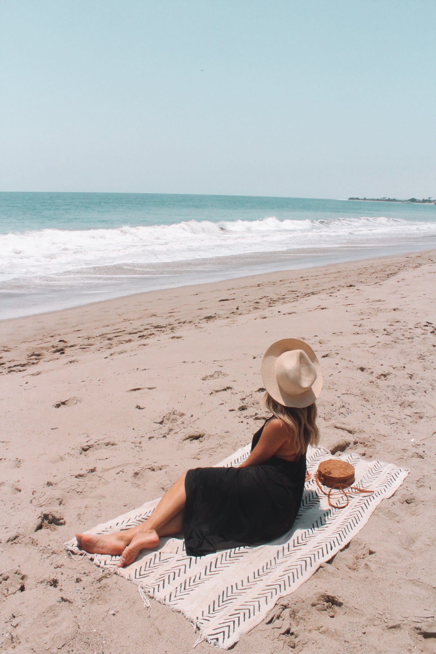 Beach to Mat : Malibu Yoga With Onzie
