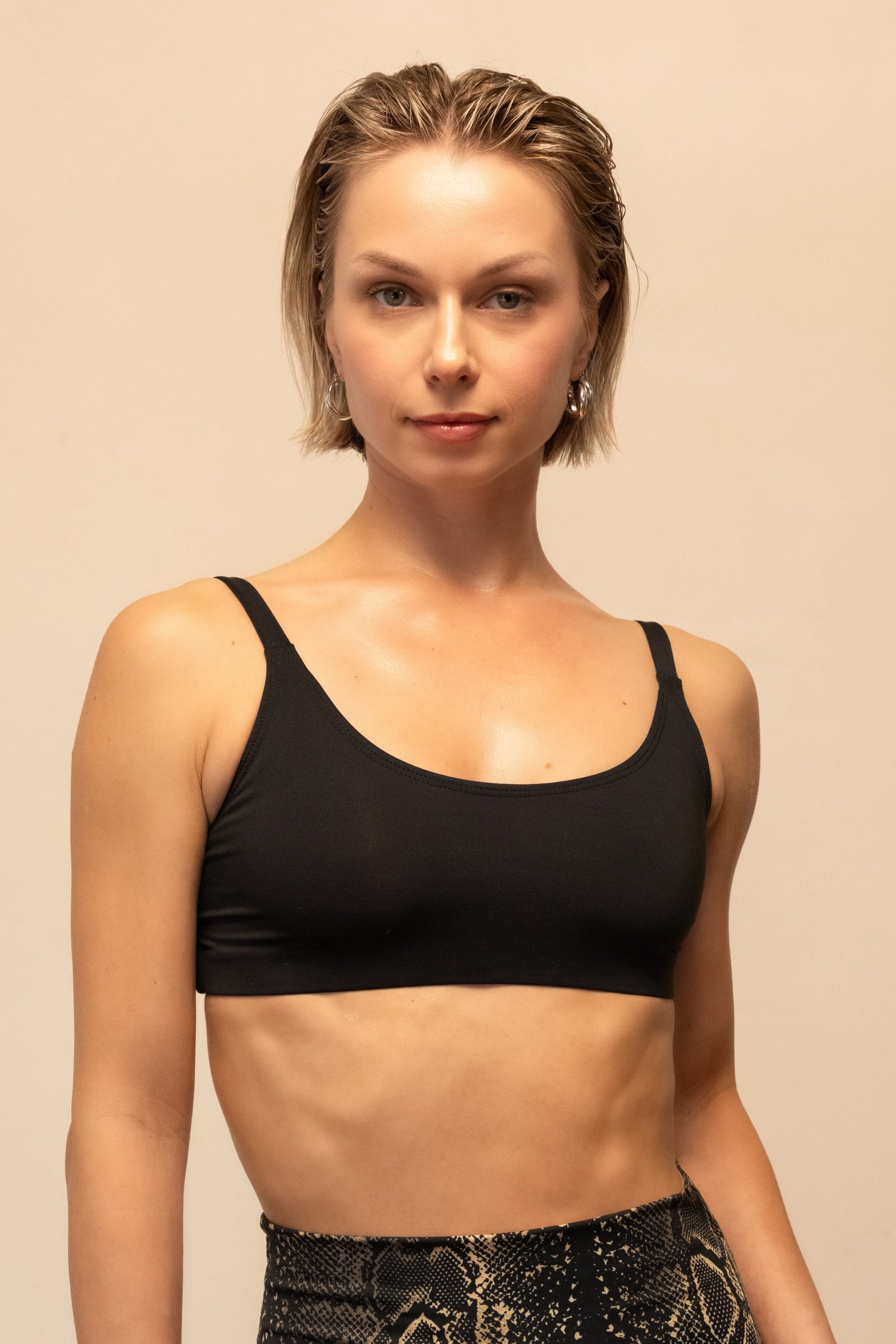 CAGE BACK BRA - BLACK