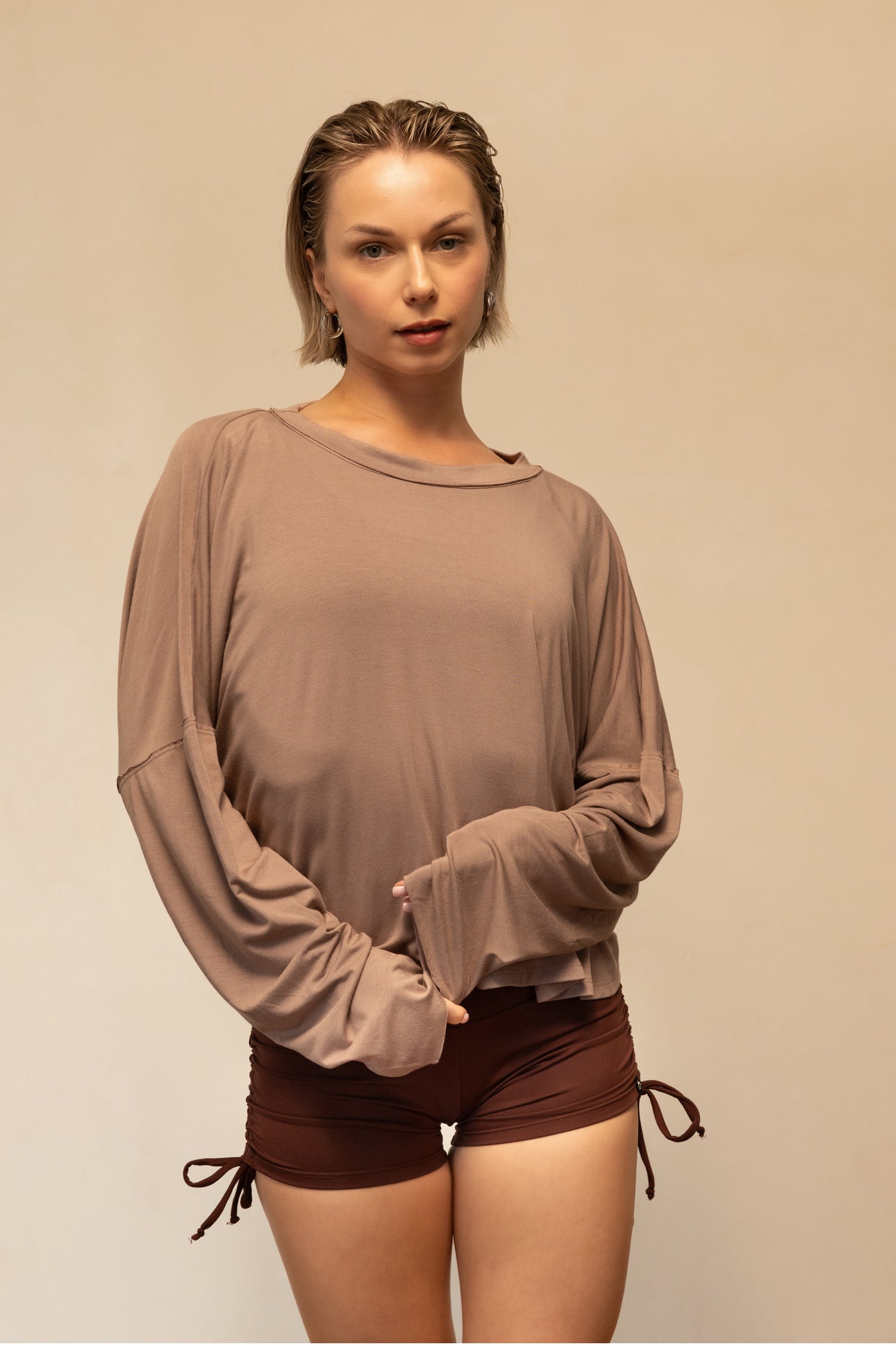 PURA VIDA LONG SLEEVE TOP - TOFFEE
